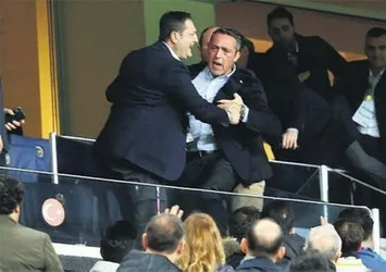 Fenerbahçe'de Ali Koç için çanlar çalıyor!