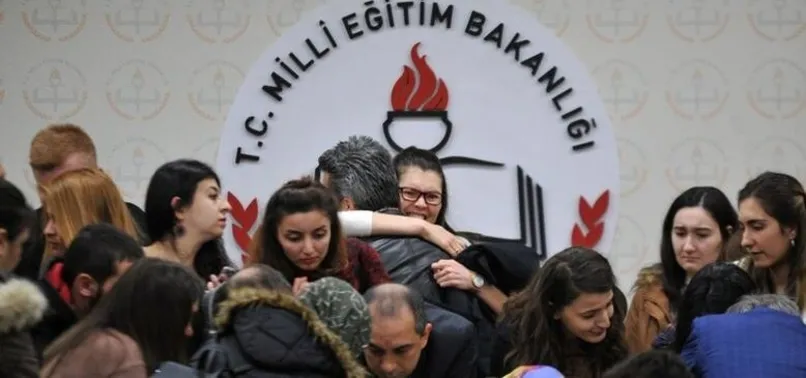 ATAMA BEKLEYEN ÖĞRETMENLER DİKKAT! BAKAN SELÇUK AÇIKLADI