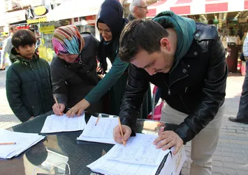Yerli otomobil için 3 saatte 4 bin imza