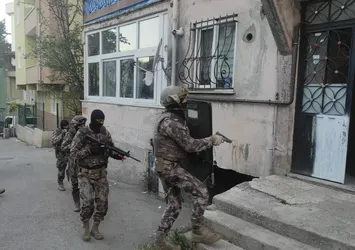 İstanbul’da zehir tacirlerine operasyon