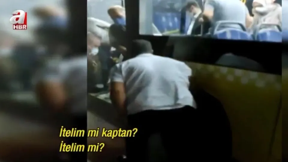 İstanbul’da körüklü İETT otobüsü yolda kaldı! Yolcular şoföre “İTELİM Mİ?” dedi