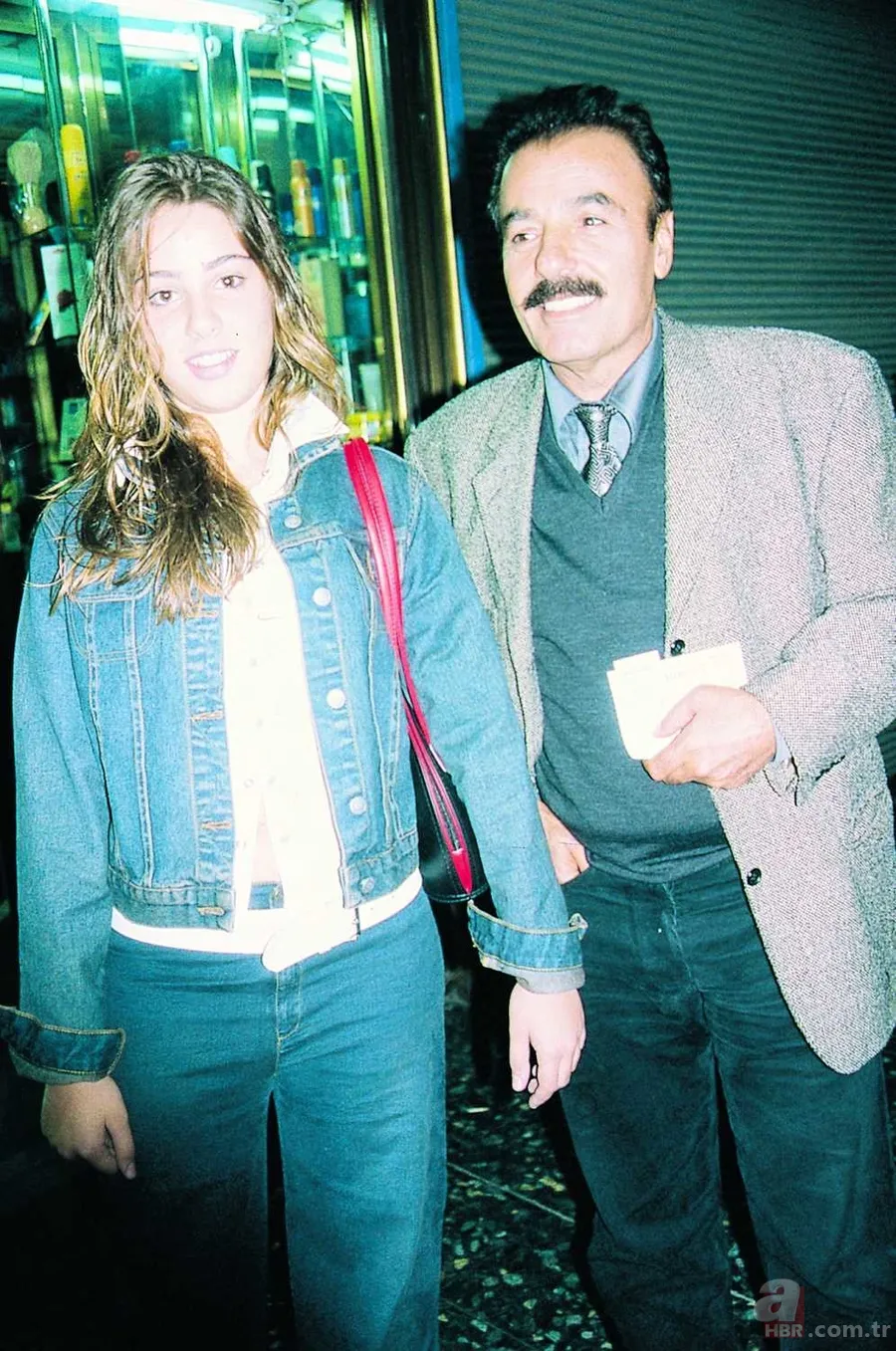 Ferdi Tayfur'un miras bırakmadığı kızı Tuğçe Tayfur'dan olay paylaşım! 9