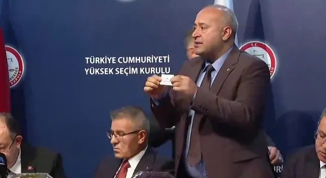 Hangi parti kaçıncı sırada olacak? Oy pusulası için kura çekimi! İşte AK Parti ve MHP’nin yeri