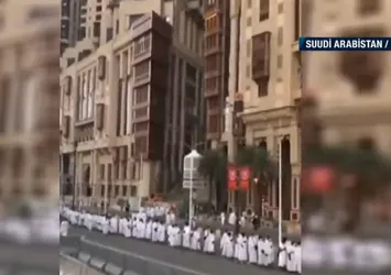 Kutsal topraklarda tavaf sırası