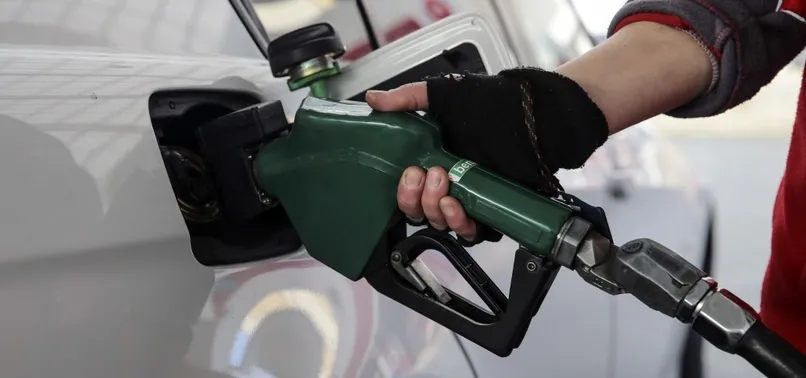 Son dakika: Benzin ve motorine bir indirim daha! Petrol fiyatlarındaki düşüş vatandaşa yaradı