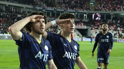 Fenerbahçe Sivasspor’u 3 golle geçti!