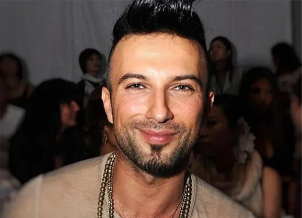 1642342526829.jpg Megastar Tarkan’dan sevenlerine müjdeli haber! Kesenin ağzını açan Tarkan’ın ayırdığı bütçe dudak uçuklattı - 1