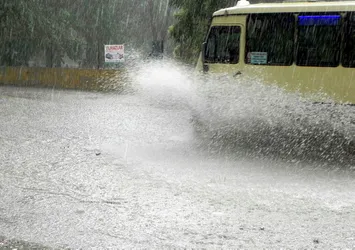 İstanbullular dikkat! Meteoroloji saat verdi