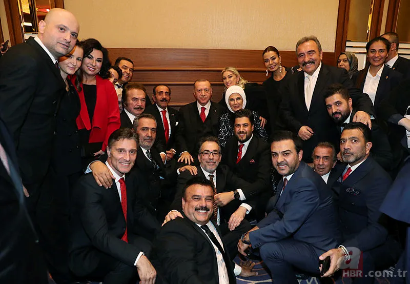 Beştepe'deki 29 Ekim Cumhuriyet Bayramı Kabul Töreni'nde ünlüler geçidi 17