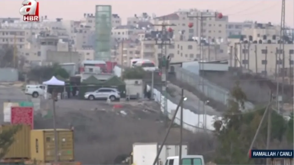 Takasta 3. tur! 110 Filistinli özgür