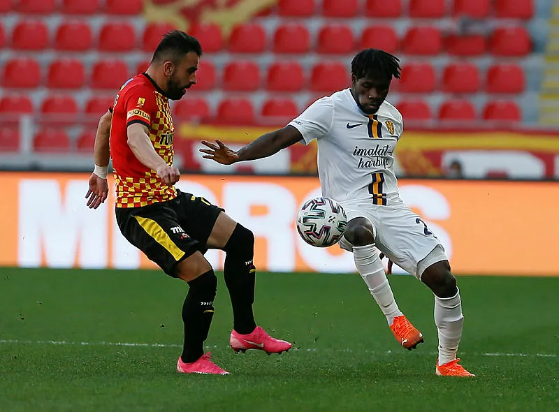 Süper Lig 9. hafta karşılaşması | Göztepe 3-1 Ankaragücü maç sonucu