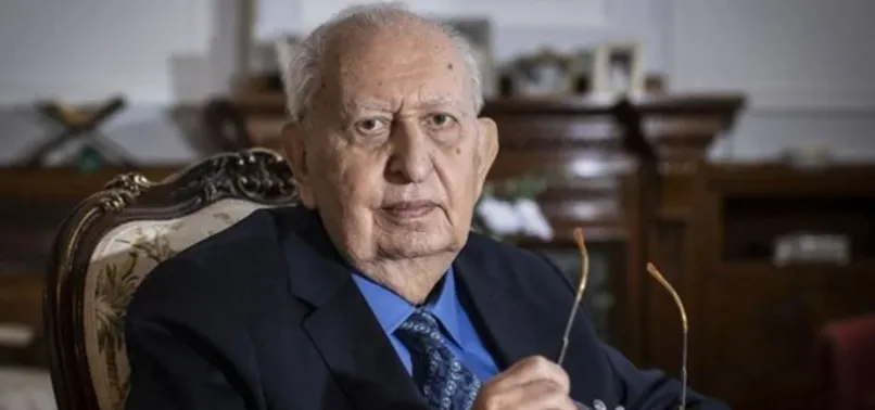 Eski TBMM Başkanı Hüsamettin Cindoruk hastaneye kaldırıldı