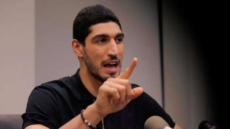 ABD’li Avukat Robert Amsterdam FETÖ’cü Enes Kanter Freedom’a çağrı: Silah tedarik şirketi ile bağlantını açıkla