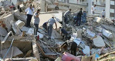 İzmir Valisi Yavuz Selim Köşger deprem hakkında flaş açıklamalarda bulundu