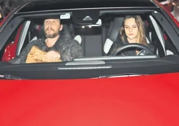 Mithat Can Özer ile sevgilisi Alina Boz ilk kez görüntülendi