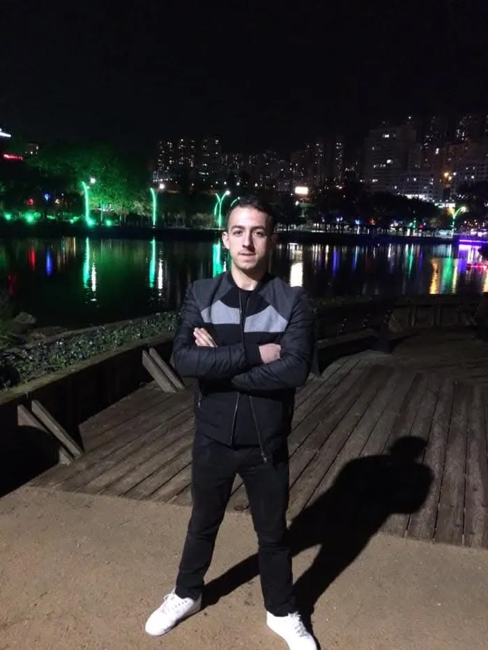 husumetli-gruplar-parkta-catisti-1-olu-2-yarali-1769372578647.jpg Aziz Devrim Akpehlivan (DHA)