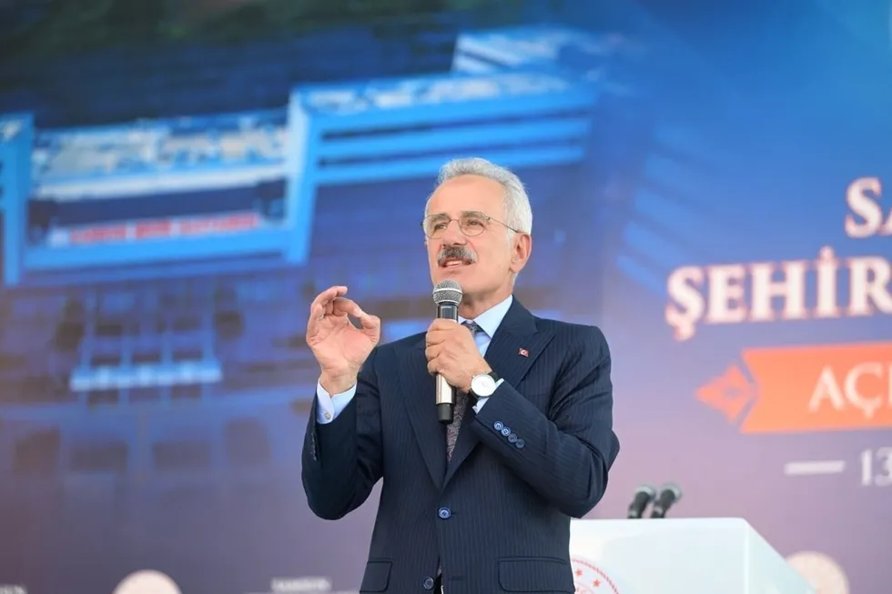 1789310396277.jpeg Bakan Uraloğlu'ndan Samsun'a dev ulaşım müjdeleri: Hızlı tren, yeni yollar, yeni terminal... - 4