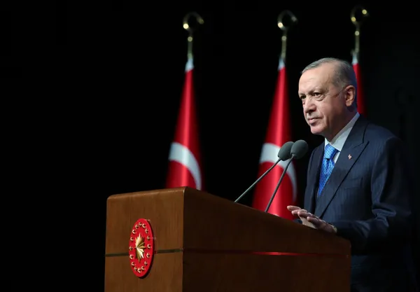 Son 4 günde 8 devlet başkanı 2 başbakan 2 uluslararası kuruluş başkanıyla görüştü! Başkan Erdoğan’dan barış diplomasisi