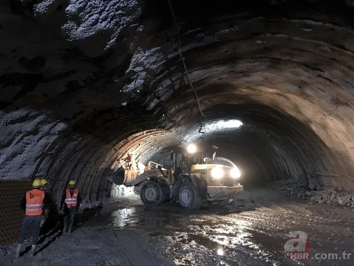Kop Tüneli’ndeki kazı işleminin yüzde 58’i tamamlandı