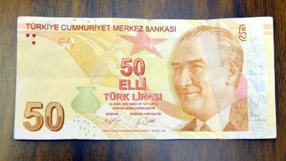 Hatalı 50 liraya 50 bin lira istiyor! Türkiye'de sadece bir tane var - 1