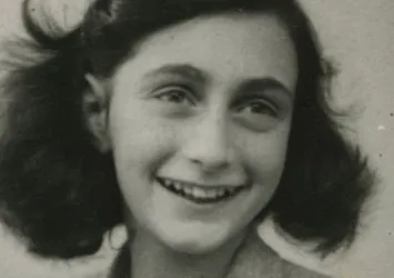 Anne Frank’ın 2 sayfası bulundu