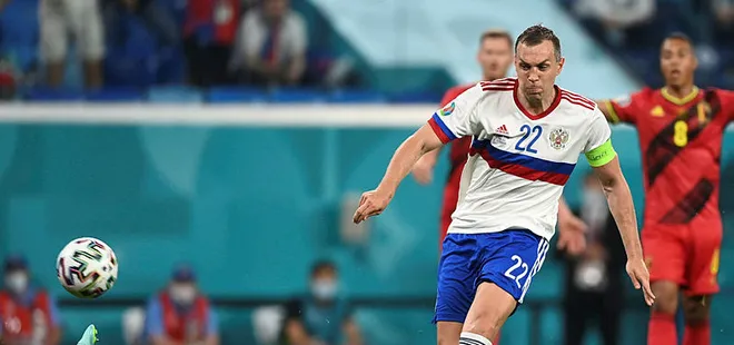 Galatasaray’a flaş golcü önerisi!