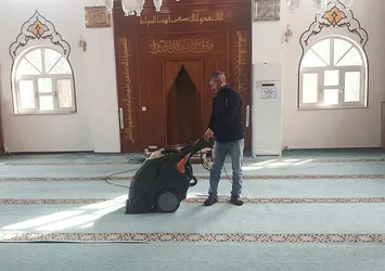 Camilerde 11 ayın sultanı Ramazan hazırlığı