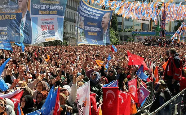 ak-partinin-yenikapi-mitingine-chpli-ibbden-engelleme-girisimi-ak-parti-istanbul-il-baskani-osman-nuri-kabakte-1683211314589.jpg AK Parti'nin Yenikapı mitingine CHP'li İBB'den engelleme girişimi! AK Parti İstanbul İl Başkanı Osman Nuri Kabaktepe: Büyük bir nezaketsizlik - 3
