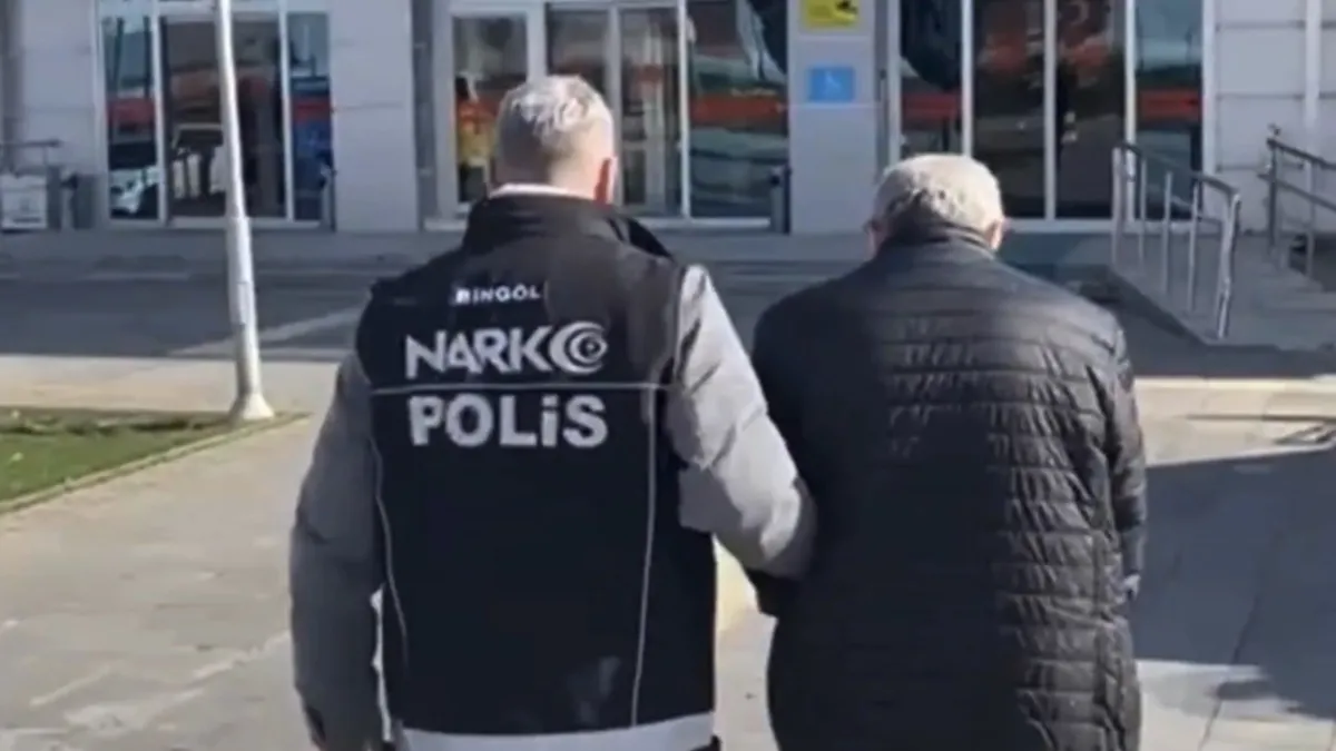 Bingöl'de kaçak hükümlü bagajda yakalandı