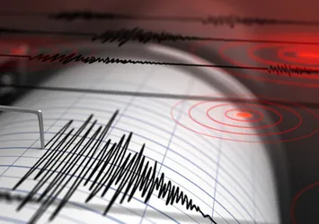 Denizli Çardak'ta 3 şiddetinde deprem!