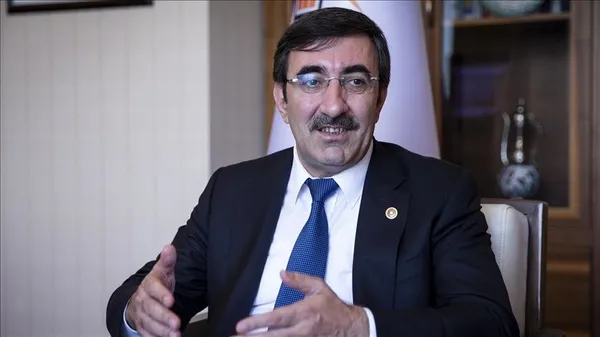 Cumhurbaşkanı Yardımcısı Yılmaz memur emeklisi için zam oranı verdi!