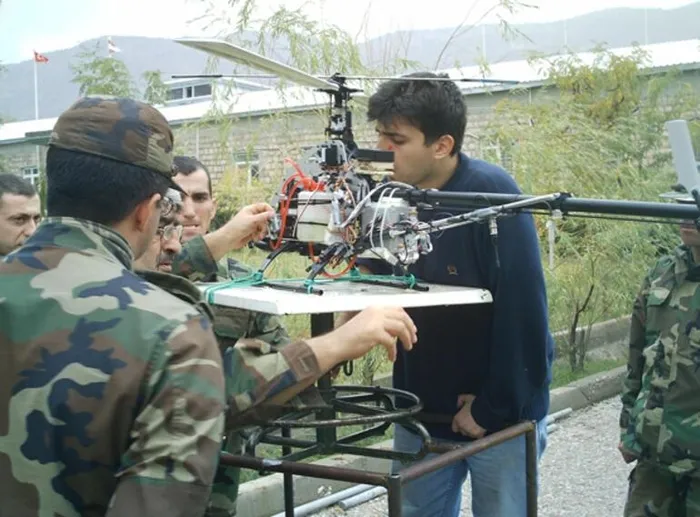 Selçuk Bayraktar 15 sene önce denedi! "Düşen İHA'ları alıp nizamiyeye teslim ediyorduk" - 1