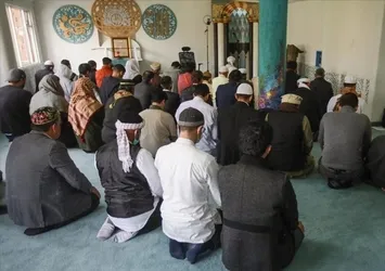 Kolombiya'da bayram namazı kılındı