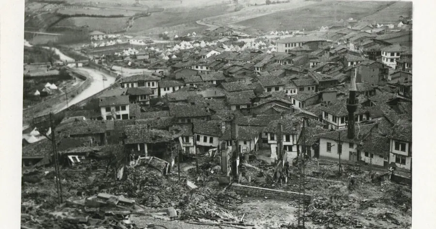 ⚠️ Şener Üşümezsoy’dan kritik uyarı: “Simav fayı stresini bitirmedi” - 1