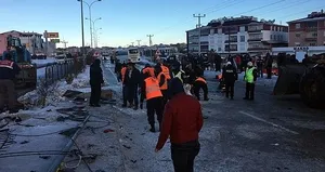 Konya’da öğrenci servisi devrildi