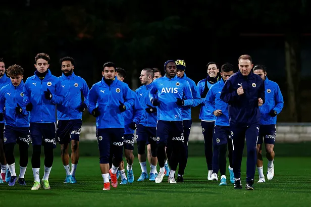 fenerbahce-slavia-prag-maci-ne-zaman-saat-kacta-uefa-konferans-ligi-play-off-turu-ne-zaman-basliyor-1644919069258.jpg Fenerbahçe Slavia Prag maçı ne zaman, saat kaçta? UEFA Konferans Ligi play-off turu ne zaman başlıyor? - 4