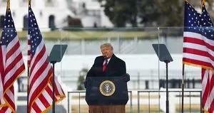 Trump’a yargıdan tarife Fed’den faiz engeli!