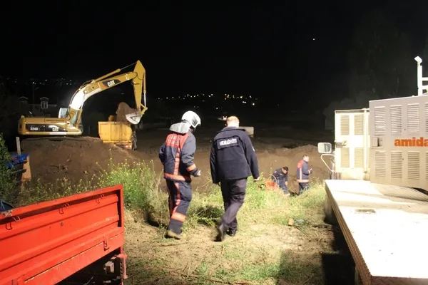 1624427154122.jpg Bu görüntüler Ankara'da! Dere taştı evleri su bastı! - 2