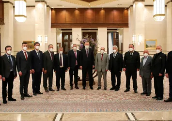 Başkan Recep Tayyip Erdoğan esnafla iftar yaptı