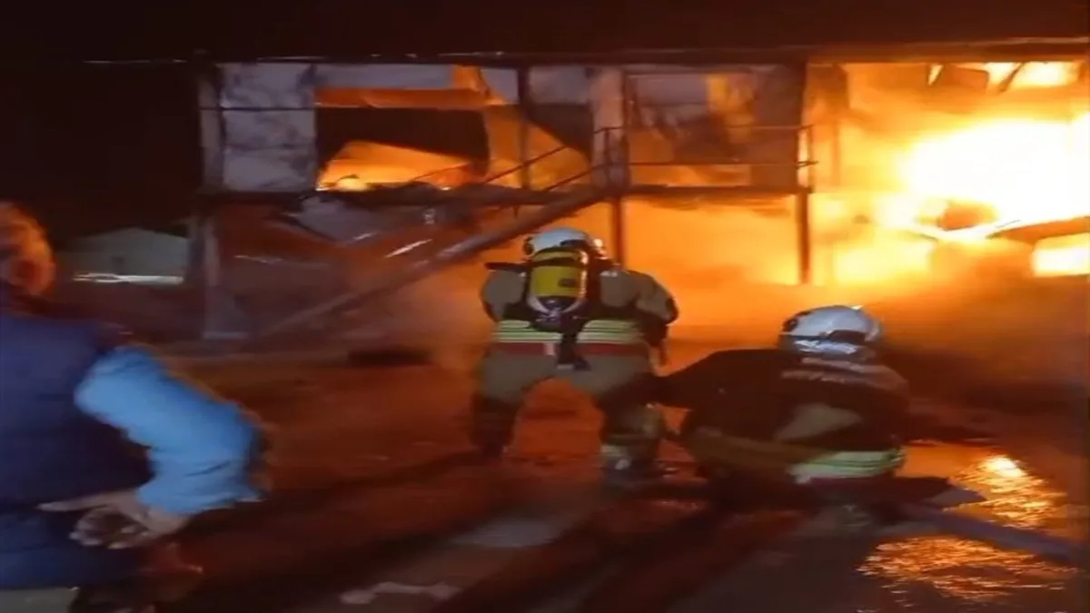 Hatay’da korku dolu anlar: İnşaat şantiyesinde yangın