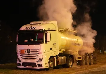 Bolu’da Sodyum Alüminat tehlikesi! Yalova’dan Azerbaycan’a giden kimyasal yüklü tanker tepkimeye girdi