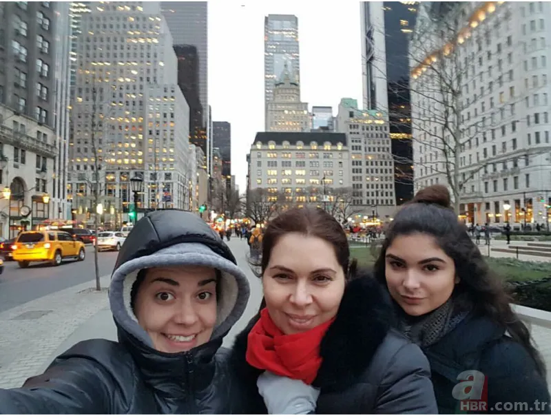 Bergüzar Korel’in ablası Zeynep Korel'den olay açıklama 11