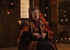 Kuruluş Orhan'ın Malhun Hatun'u Bennu Yıldırımlar'ın oyuncu kızı annesinin kopyası çıktı