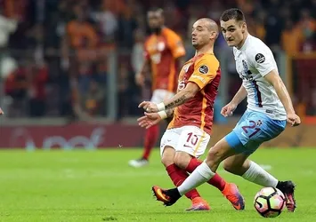Wesley Sneijder derbide olacağını açıkladı