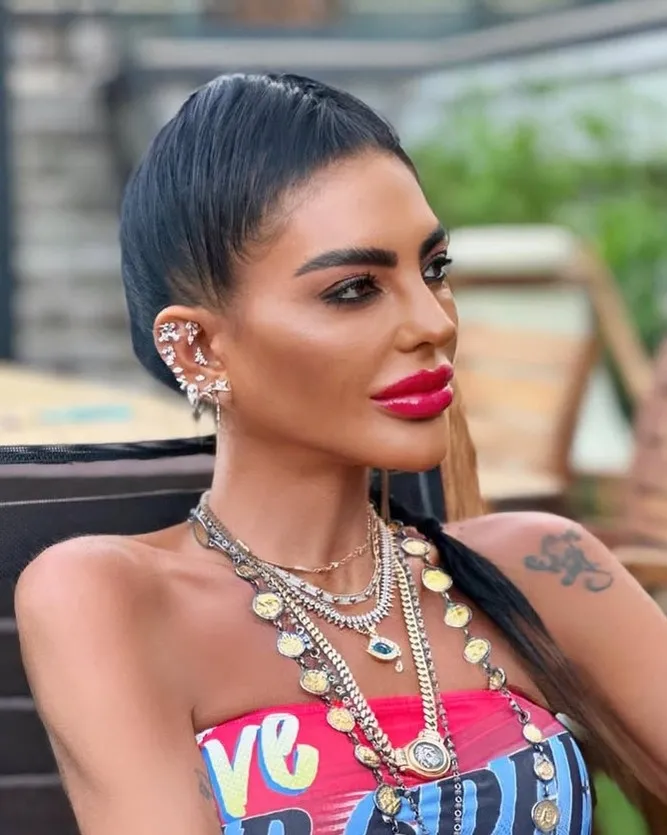 sureyya-yalcinin-anne-ozlemi-anilar-yetmiyor-1740134742094.jpg Süreyya Yalçın / Kaynak: Instagram