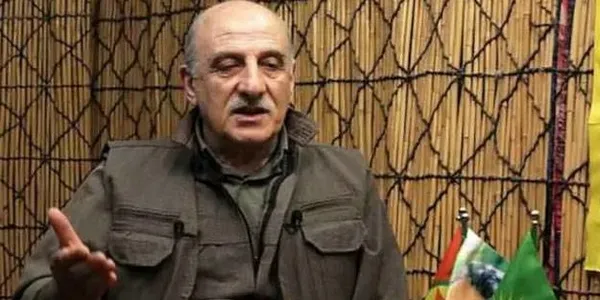 pkknin-buyukbasi-duran-kalkandan-chp-ve-iyi-partiye-tezkere-mesaji-erdogani-devirmek-icin-1636658971116.jpg PKK'nın 'büyükbaşı' Duran Kalkan'dan CHP ve İYİ Parti'ye tezkere mesajı: Erdoğan'ı devirmek için... - 2