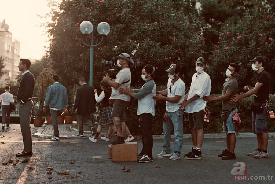 Aşk 101'den müjdeli haber geldi: Çekimler sona erdi! Aşk 101 2. sezon ne zaman başlayacak? Netflix 2. sezon fragmanı... 3