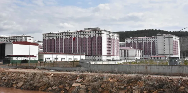 Yurtta koronavirüs karantinasında kalan Esma, yaşadıklarını anlattı - 1