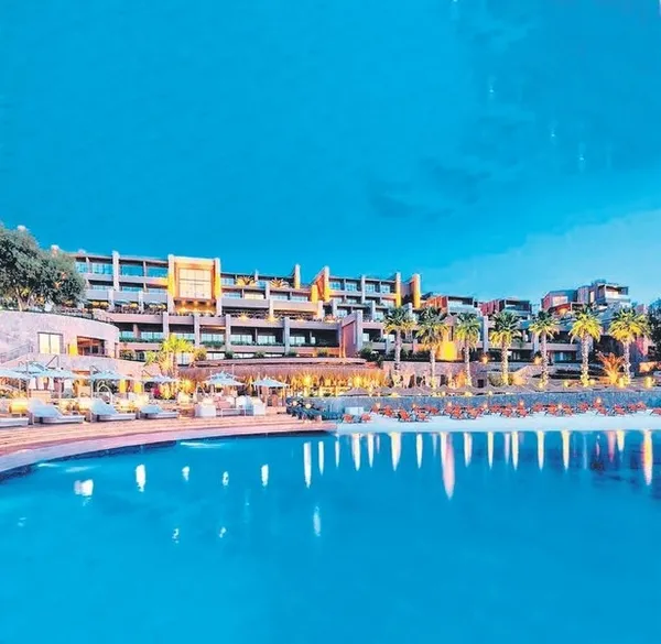 Burcu Esmersoy 2 milyonluk evine VIP oyuncak aldı: Fiyatı dudak uçuklattı! Turnuva düzenleyecek - 3