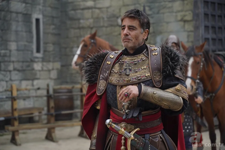 10 yıl önce evlendiler! Kuruluş Osman'ın Cladius'u Tayanç Ayaydın'ın Amerikalı eşini gören hayran kaldı 2